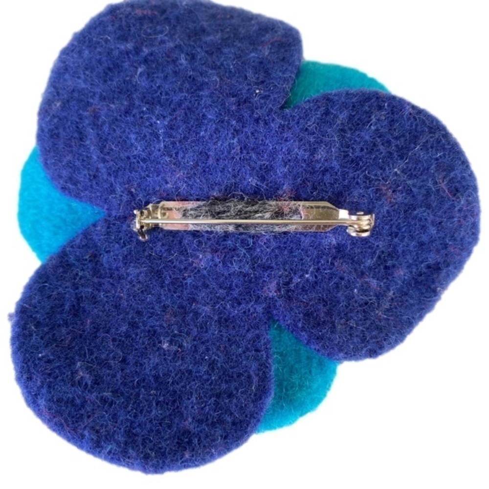 BAABAAZUZU Brooch Wool OS - Picture 5 of 5
